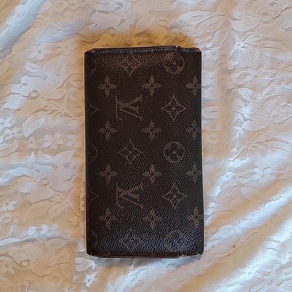 Louis Vuitton wallet - Picture 2 of 10